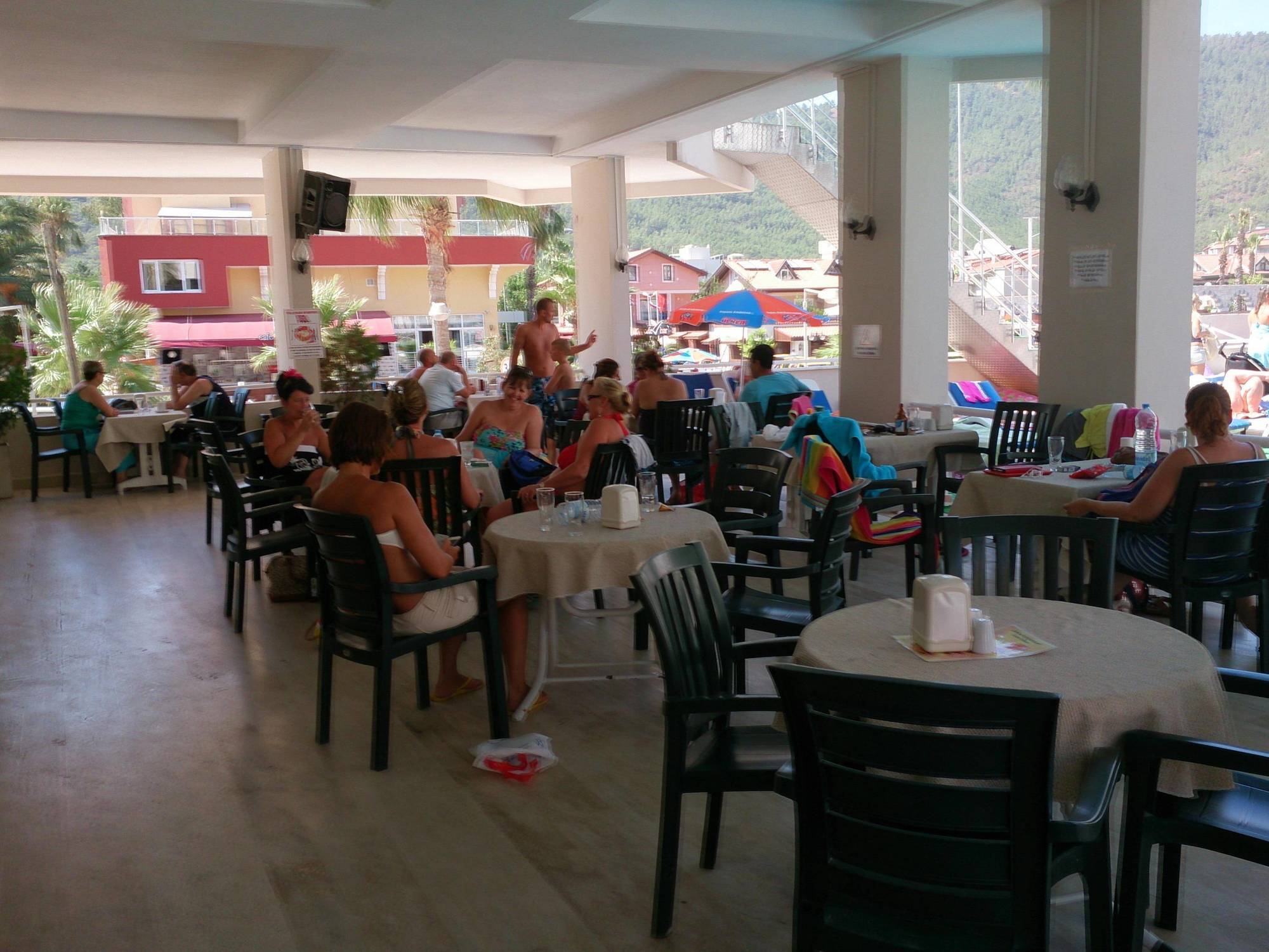 Kapmar Hotel İçmeler Eksteriør bilde