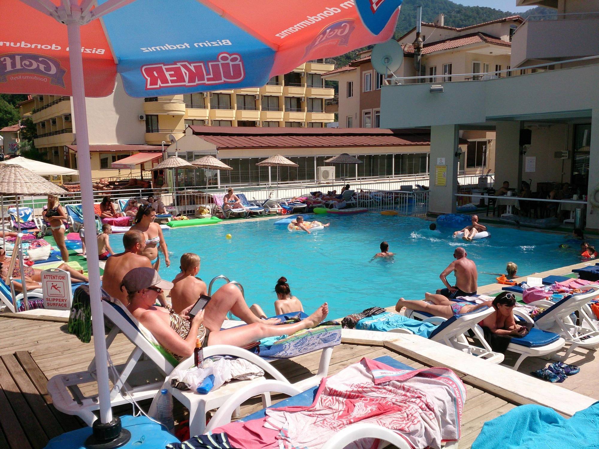 Kapmar Hotel İçmeler Eksteriør bilde