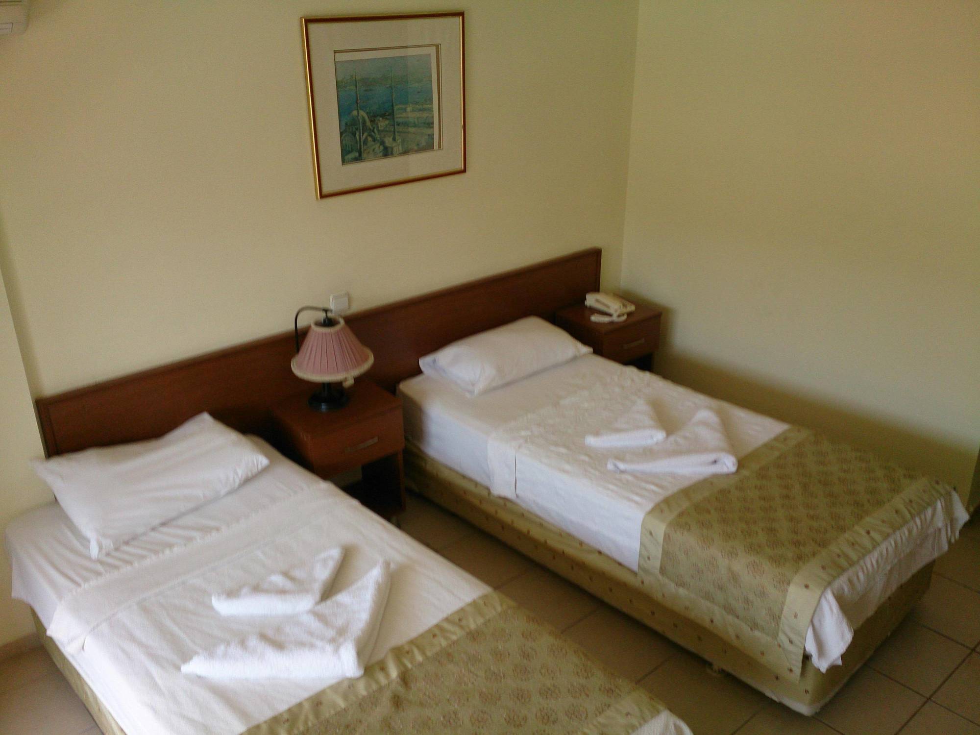 Kapmar Hotel İçmeler Eksteriør bilde